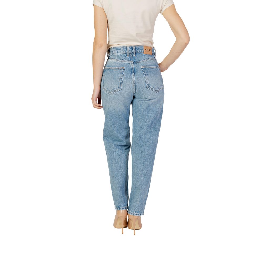 Light blue cotton jeans and pants with a comfortable and stylish fit