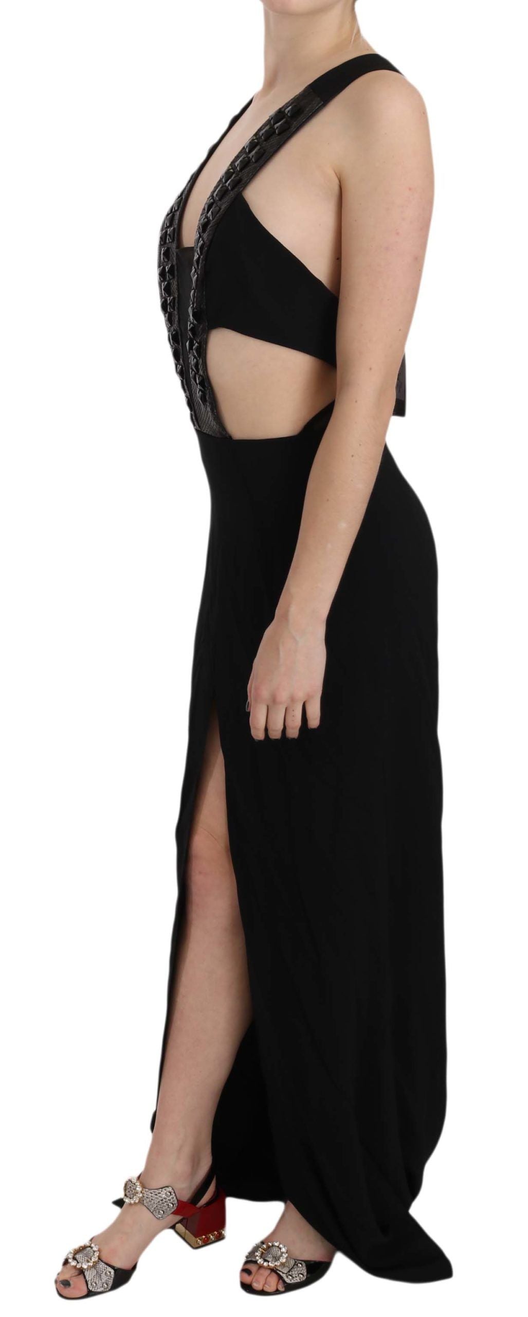 Sleek black tone with sparkling crystal detailing for a touch of glamour