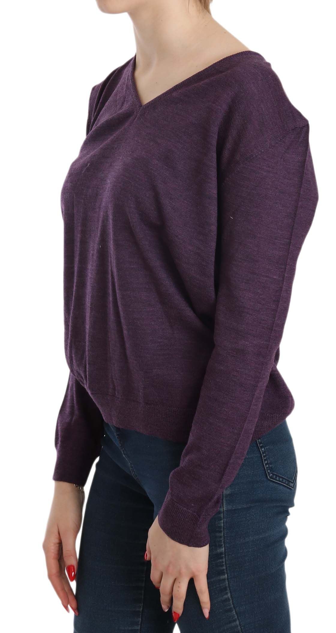  Luxurious 100% wool material crafted with attention to detail 