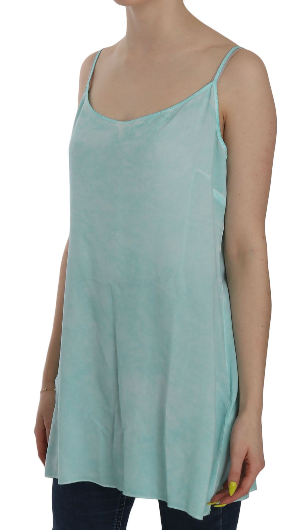Ermanno Scervino's stunning Spaghetti Strap Sleeveless Top, a timeless style made of 100% Viscose material, perfect for any occasion