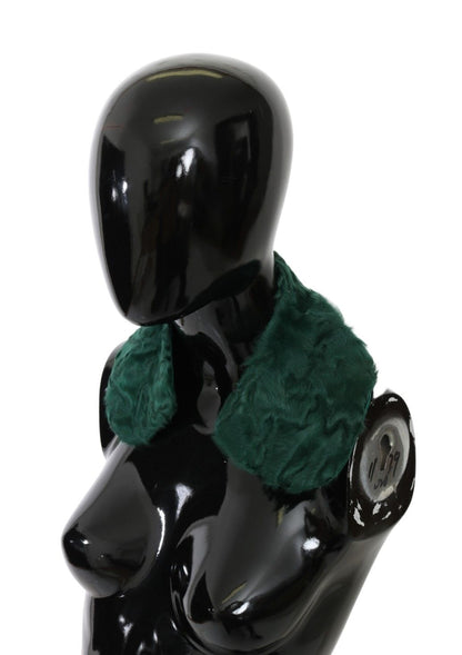 An authentic Dolce & Gabbana lambskin fur scarf in lush green