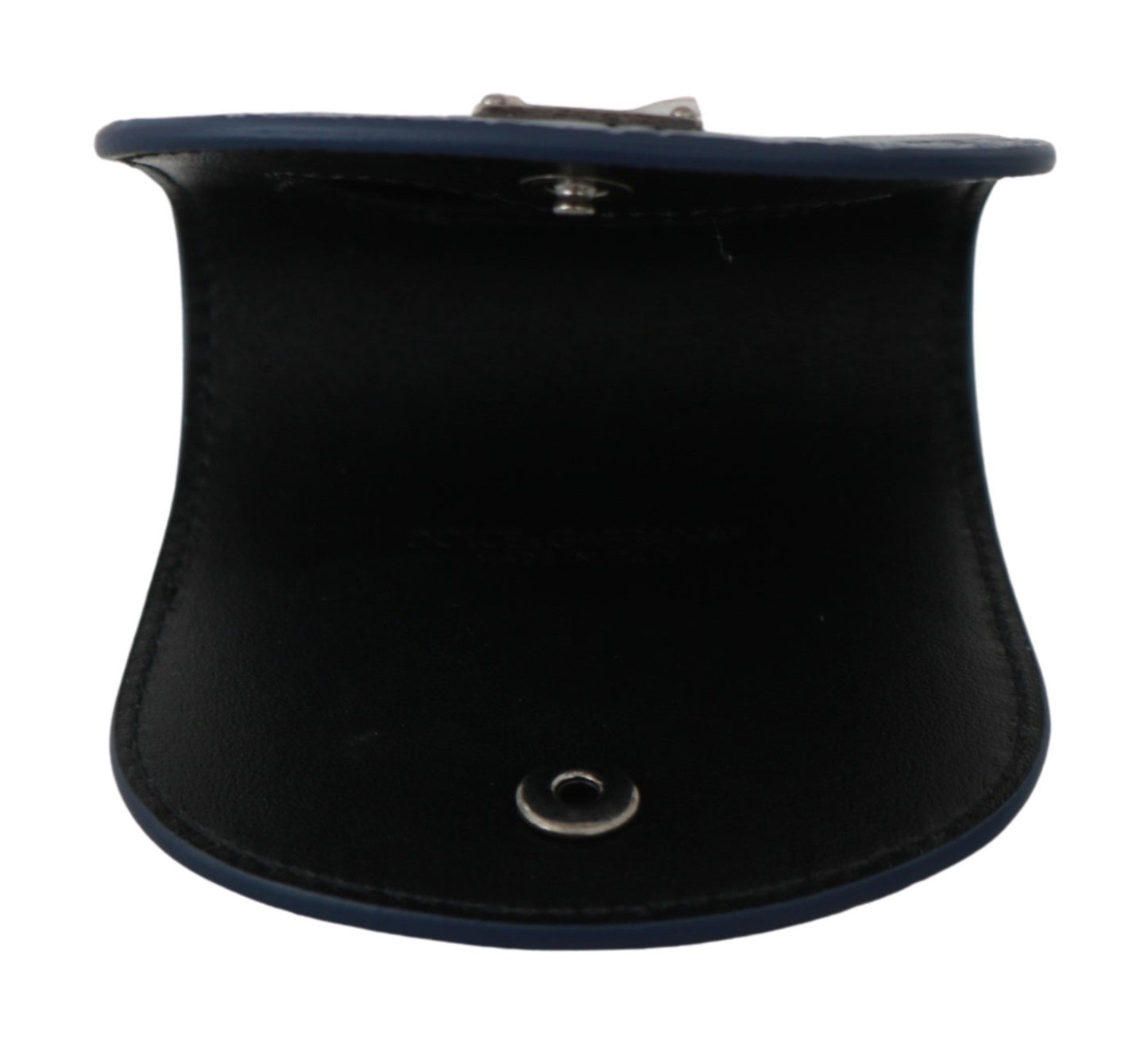 Made in Italy, ensuring the finest quality and craftsmanship