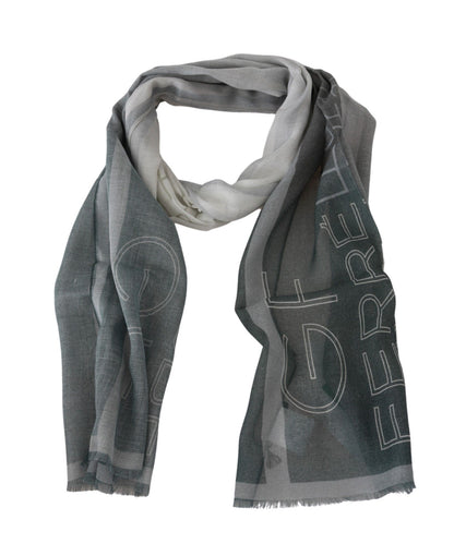Functional and Fashionable Scarf for Men's Outfits