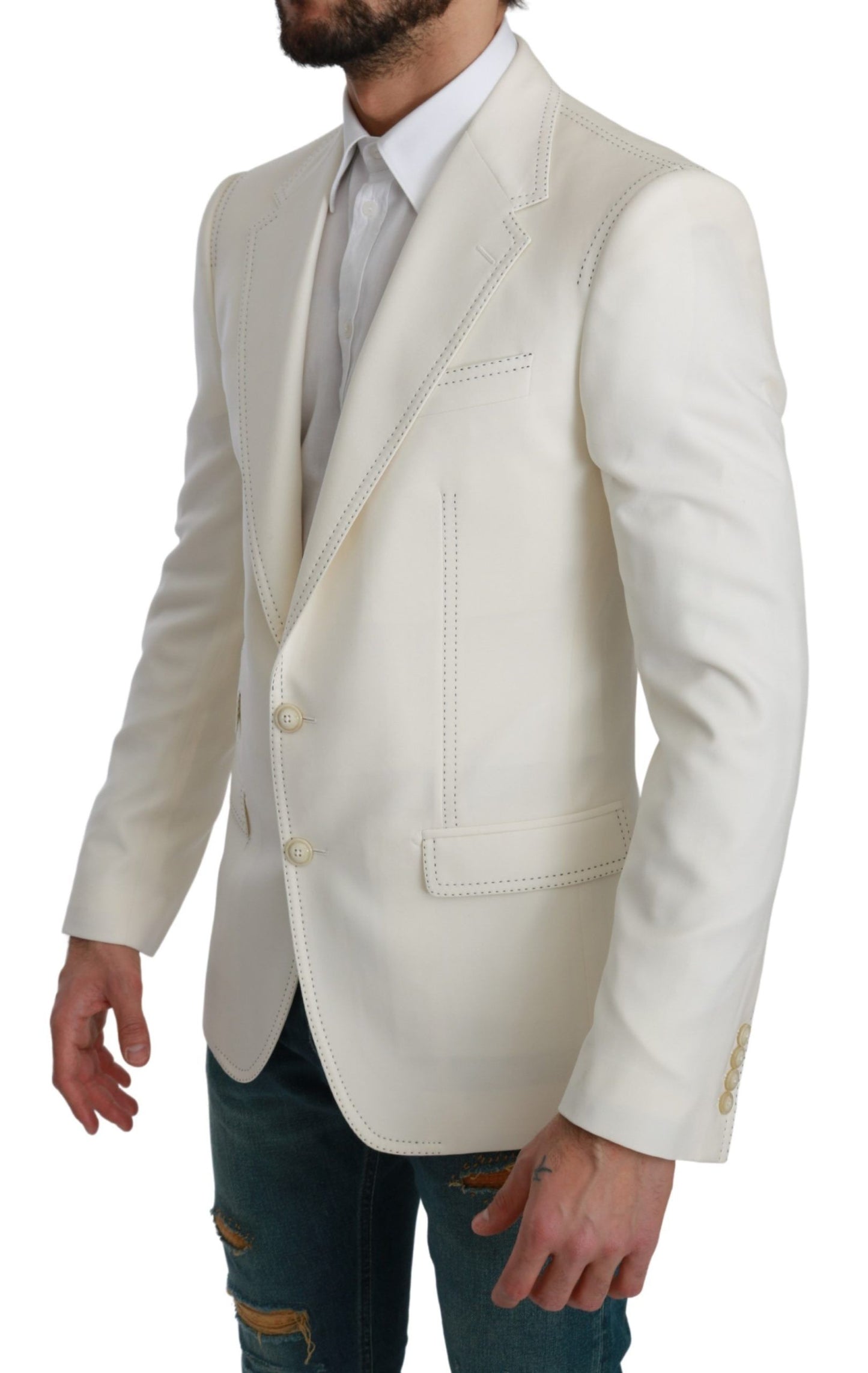 Elegant slim fit white blazer with single-breasted front and sharp formality