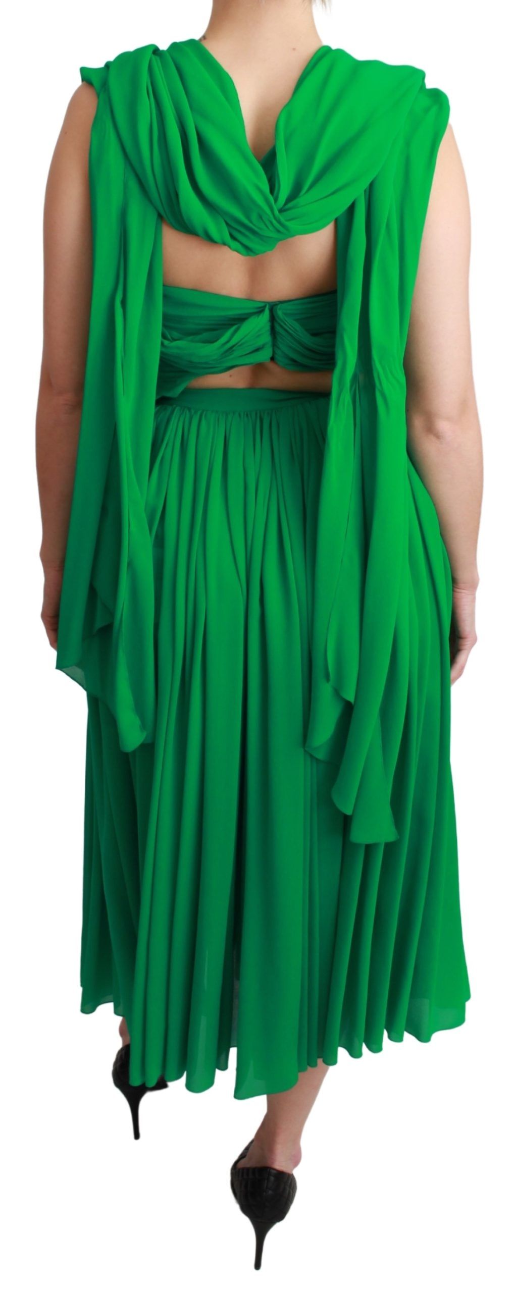 Stunning runway piece boasting tags and exceptional quality