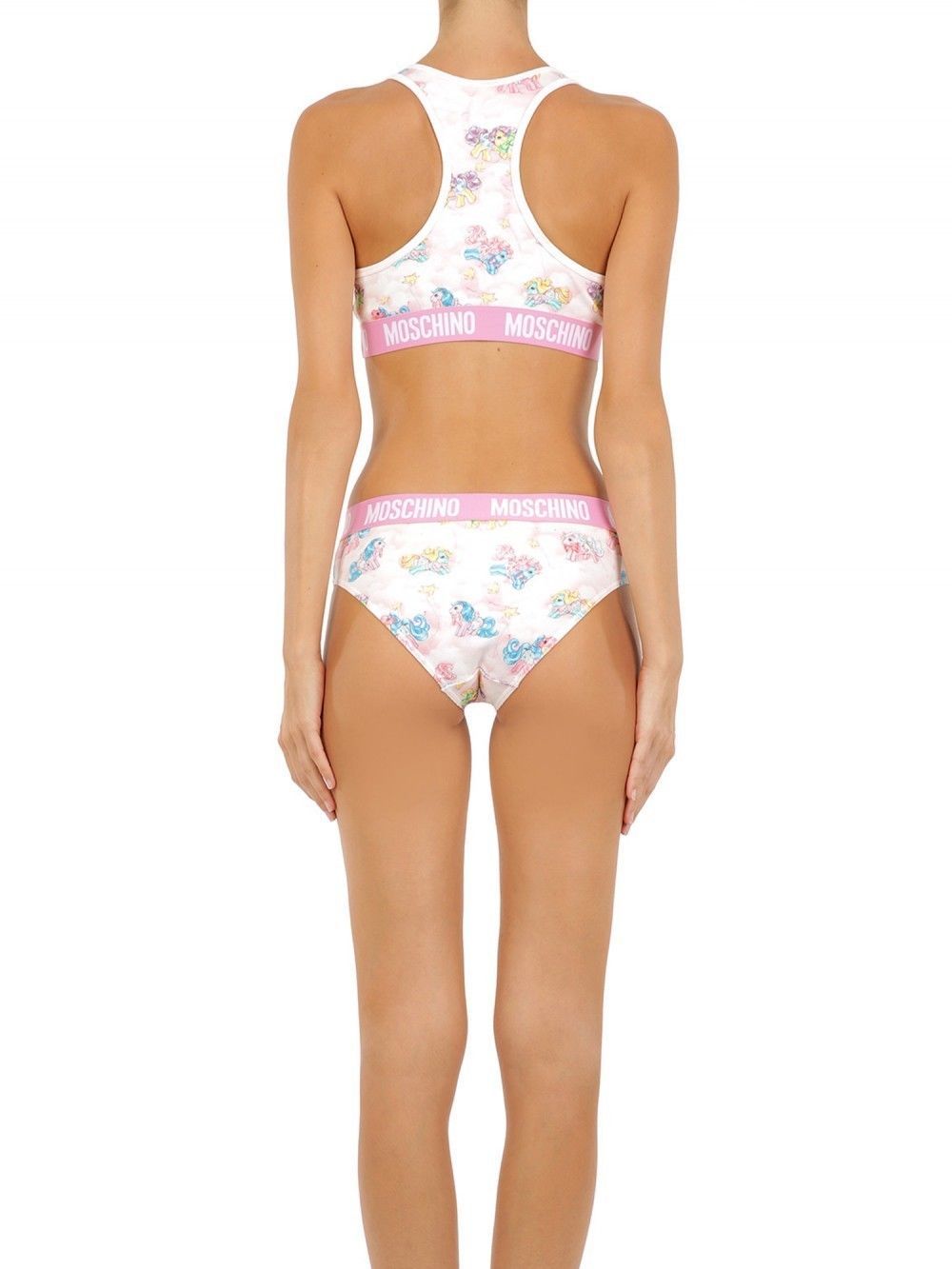 Italian craftsmanship shines through in every detail of this chic sleepwear