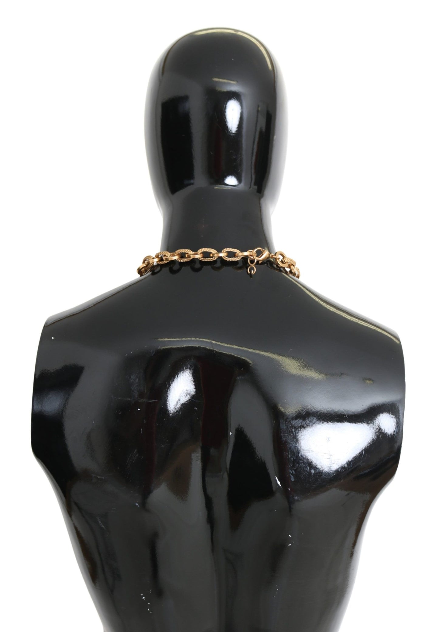 Italian-crafted necklace with classic lobster clasp closure