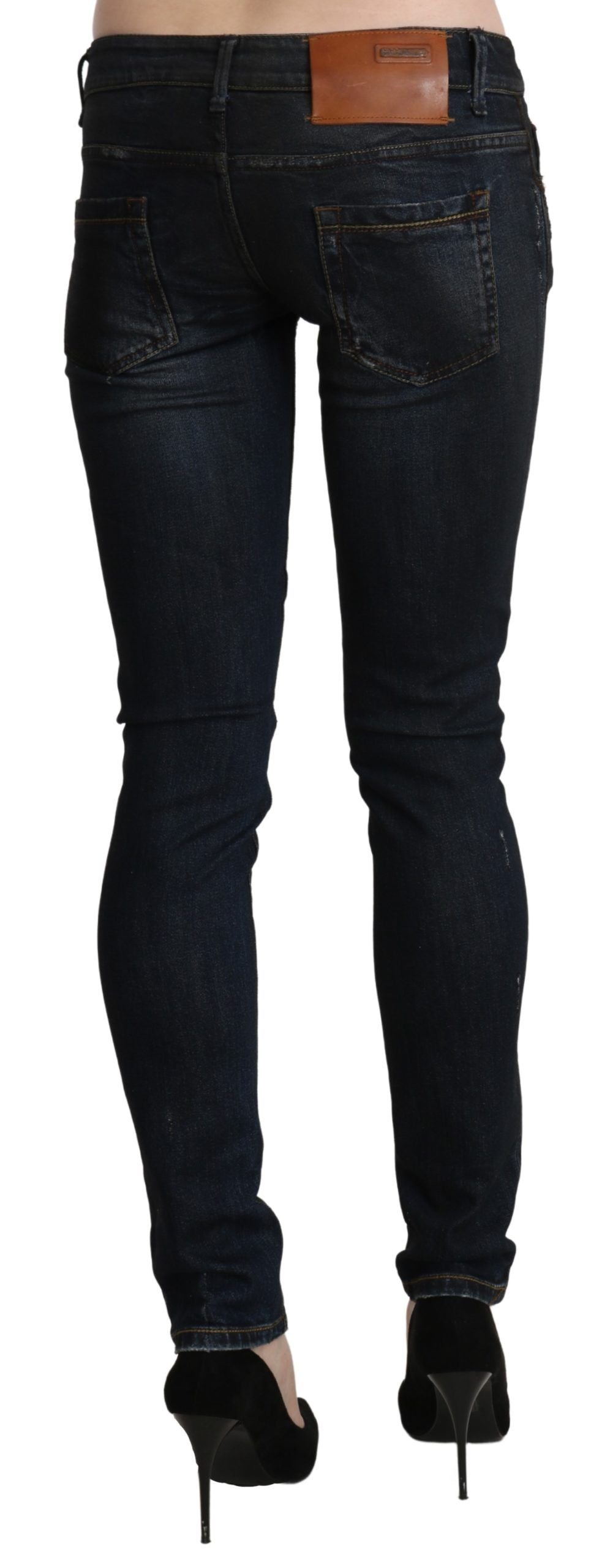 Elegant and sophisticated low waist denim with logo details by Acht