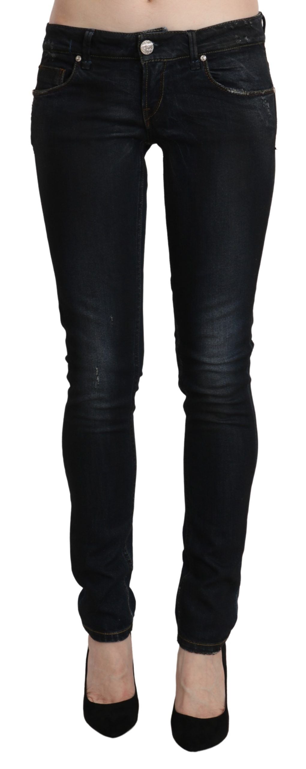 Sleek black-washed Acht Skinny Jeans with low waist and zipper closure
