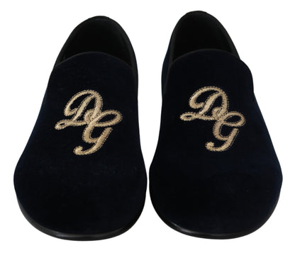  Indulge in luxury with Dolce & Gabbana’s stunning blue loafers 