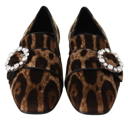 Brown loafers with leather sole and logo details