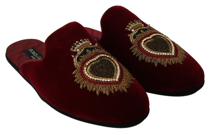 Sumptuous red velvet Dolce & Gabbana slides with leather sole and logo details