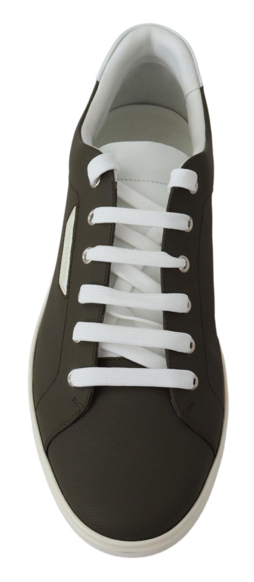 Comfortable rubber sole and elegant design for everyday wear
