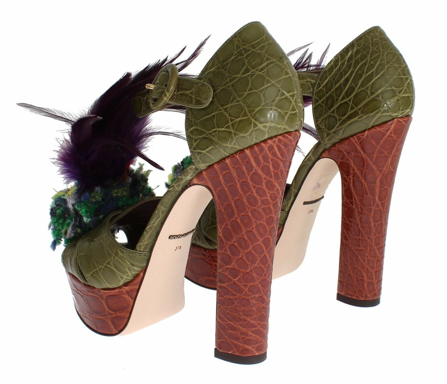  Elegant green and multicolor crystal sandals with gold metal detailing 