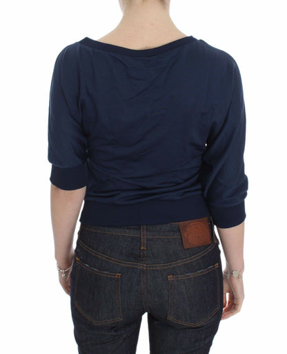 Vibrant blue Exte Sweater with a subtle logo detail for a premium look