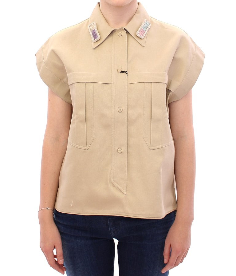 Sleeveless beige cotton tank top with smart front button closure