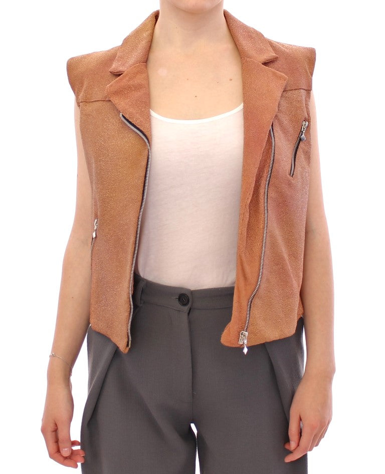 Brown leather perfected by Italian craftsmanship