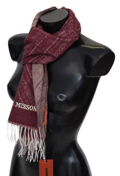 Luxurious unisex cashmere scarf made in Italy with iconic Missoni embroidery