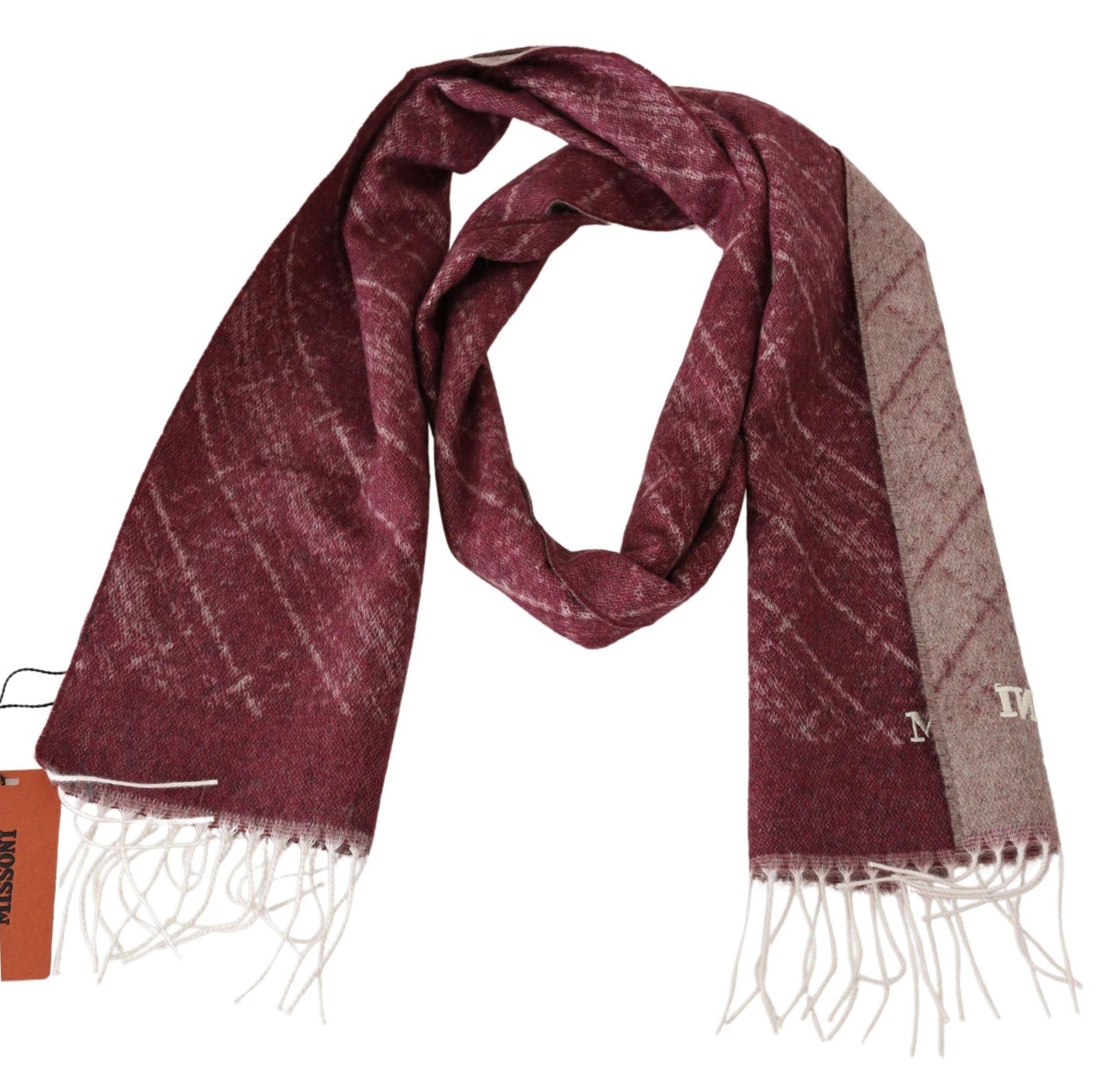 High-quality 100% cashmere scarf in maroon with elegant fringe details