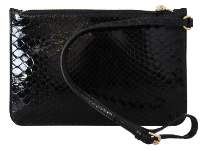 Compact statement piece with iconic logo and meticulous craftsmanship
