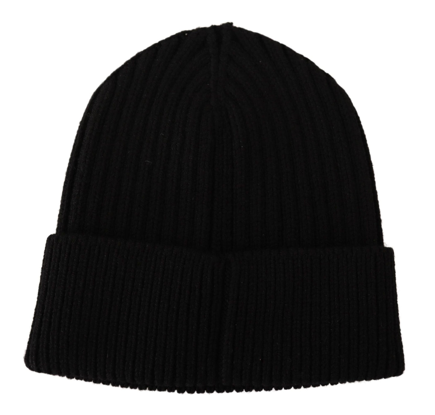 Exquisite craftsmanship and comfort in a stylish winter beanie