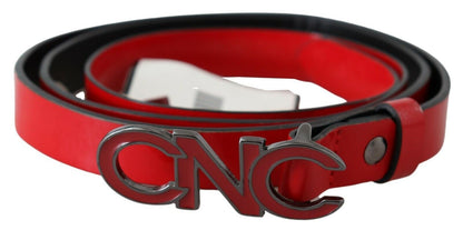 Sophisticated red leather waist belt with black-tone buckle fastening 