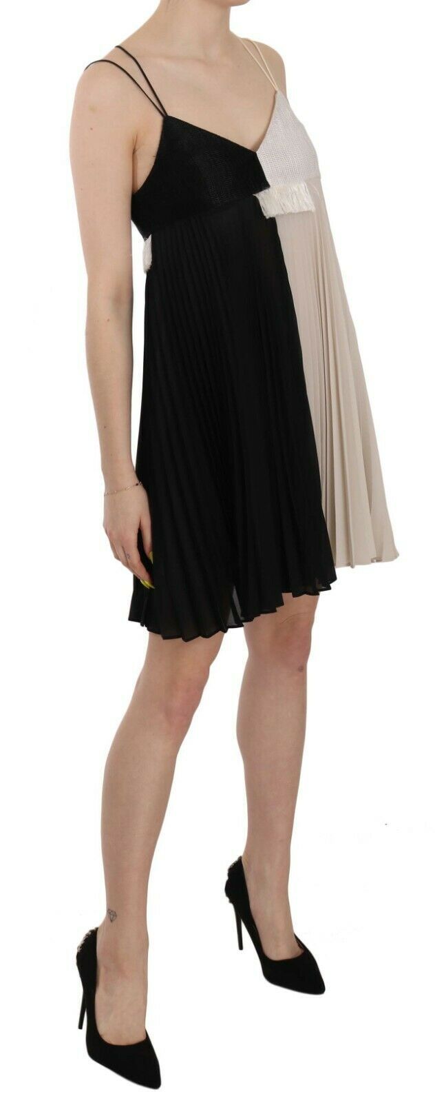 100% Authentic PINKO A-line Princess Mini Dress made of 83% Viscose and 17% Linen