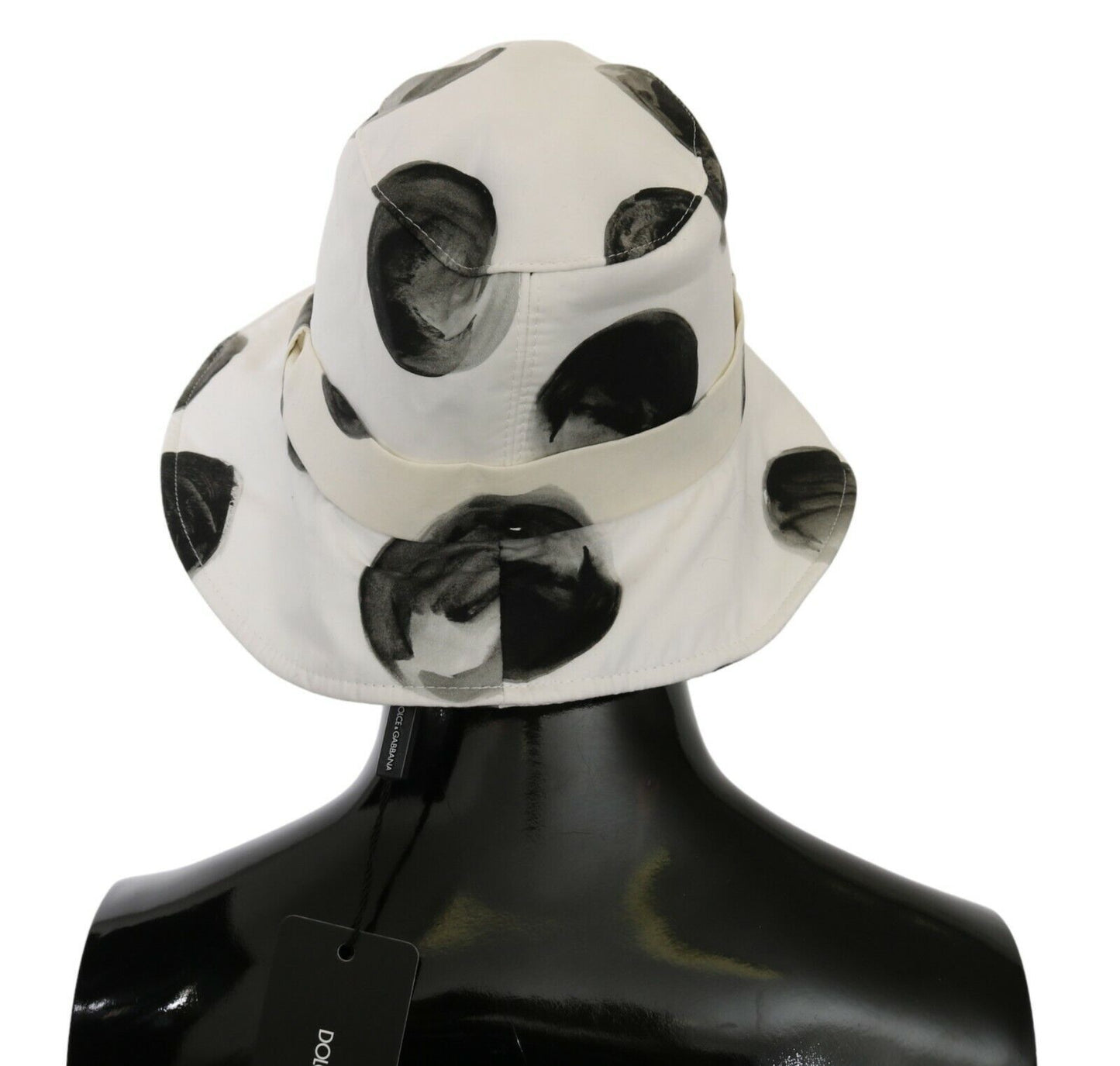 Made in Italy with 100% cotton material and lining