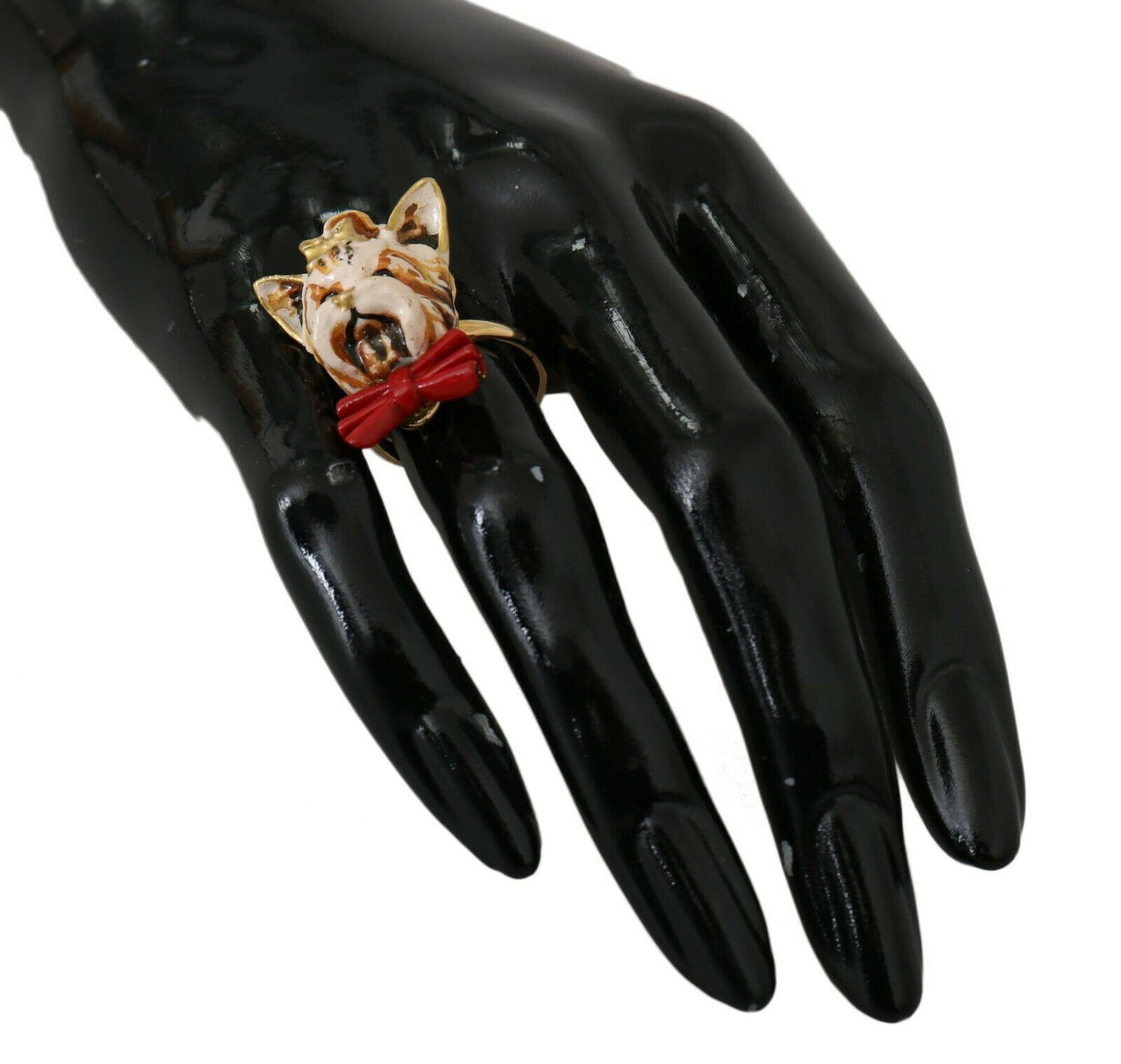 Charming and sophisticated ring symbolizing love for pet companions