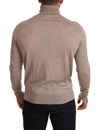Elegant mid-weight knit with ribbed trims for added sophistication