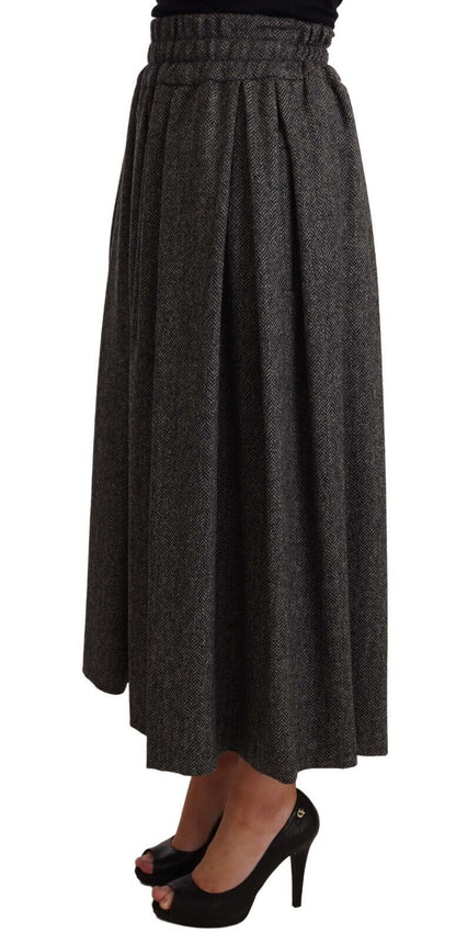 High-waisted, Italian-crafted wool and cotton midi skirt in gray zigzag pattern