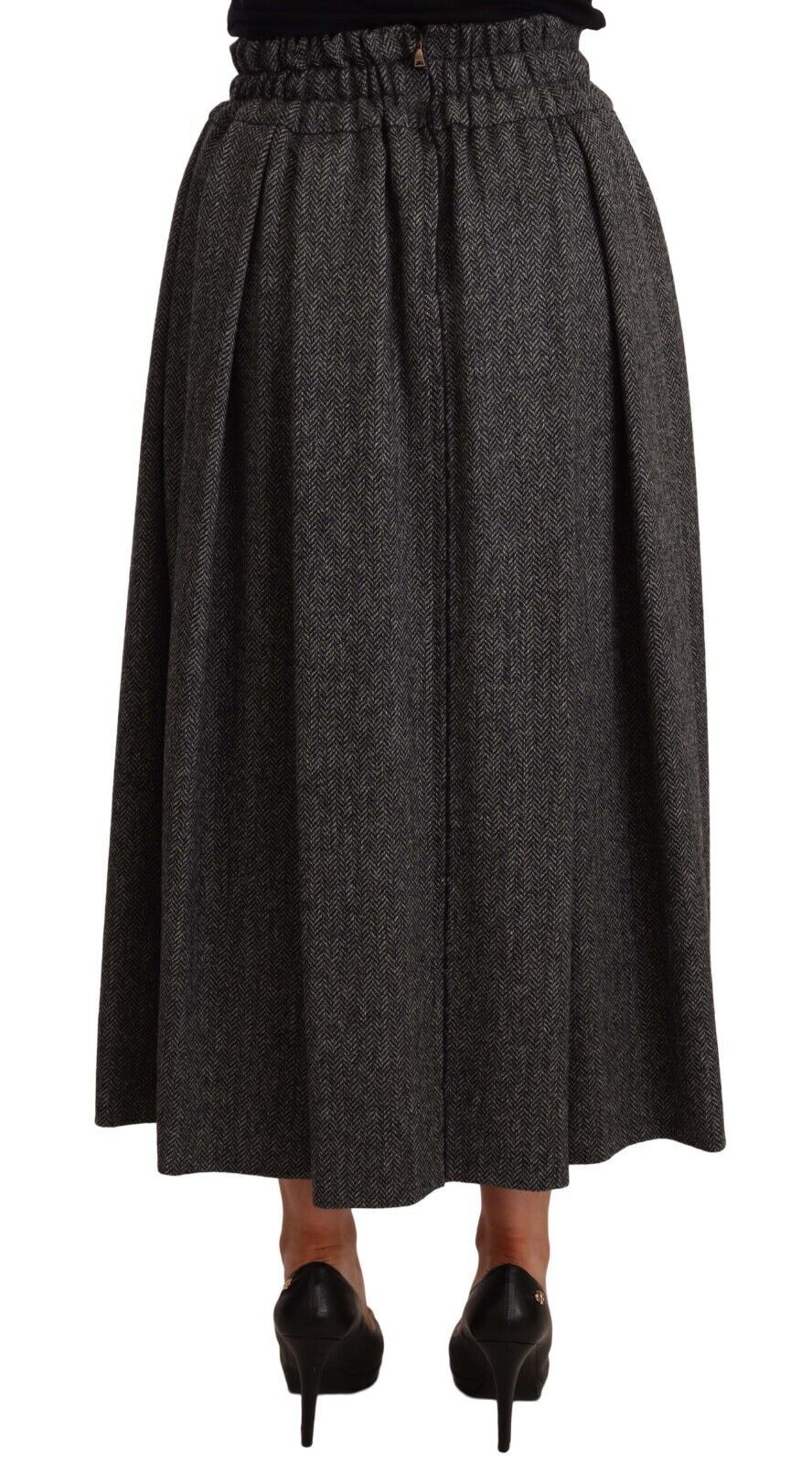 Exquisitely tailored A-line midi skirt with sleek zipper closure