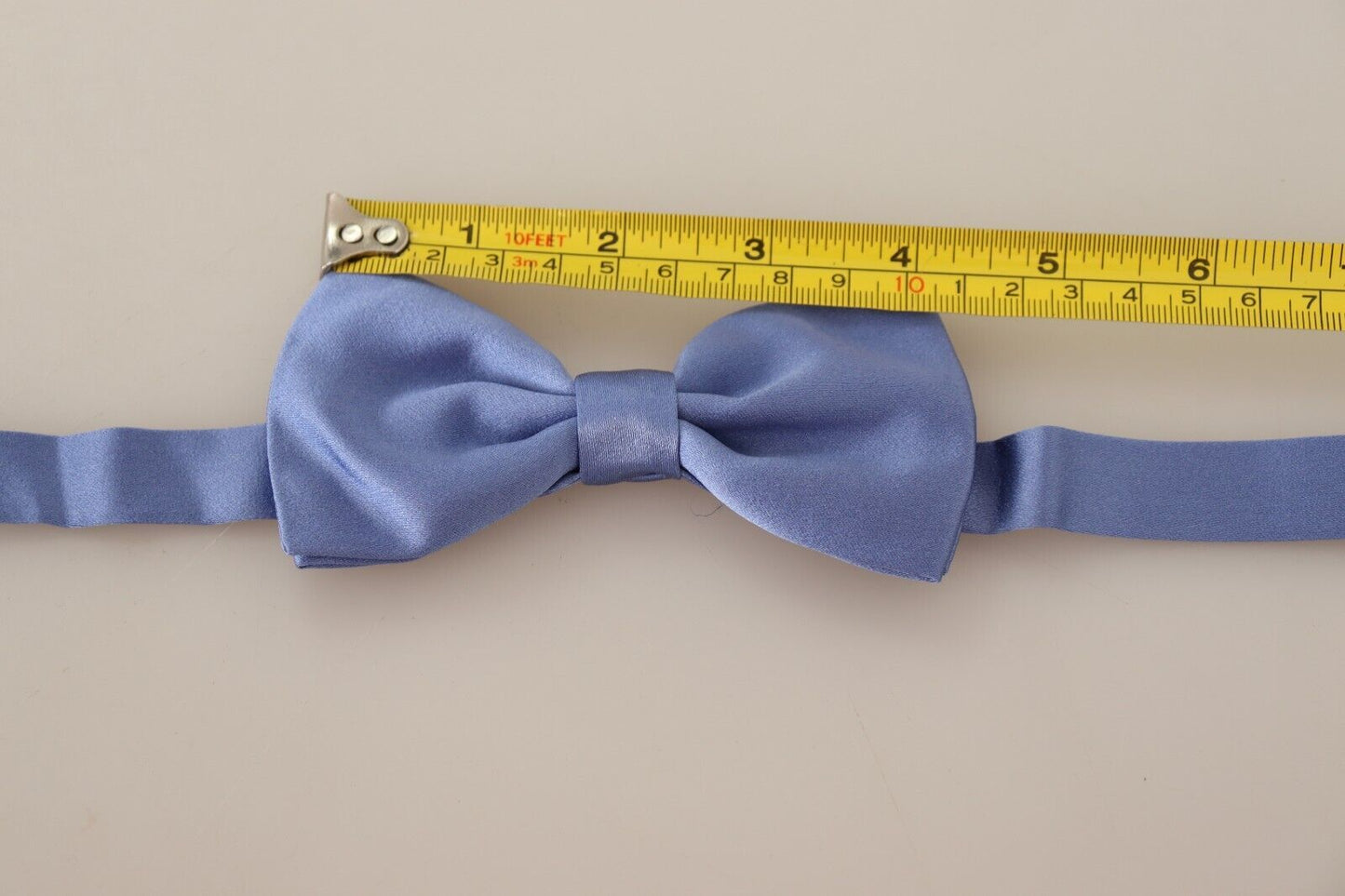 Adjustable length neck strap, one size, perfect for the discerning gentleman