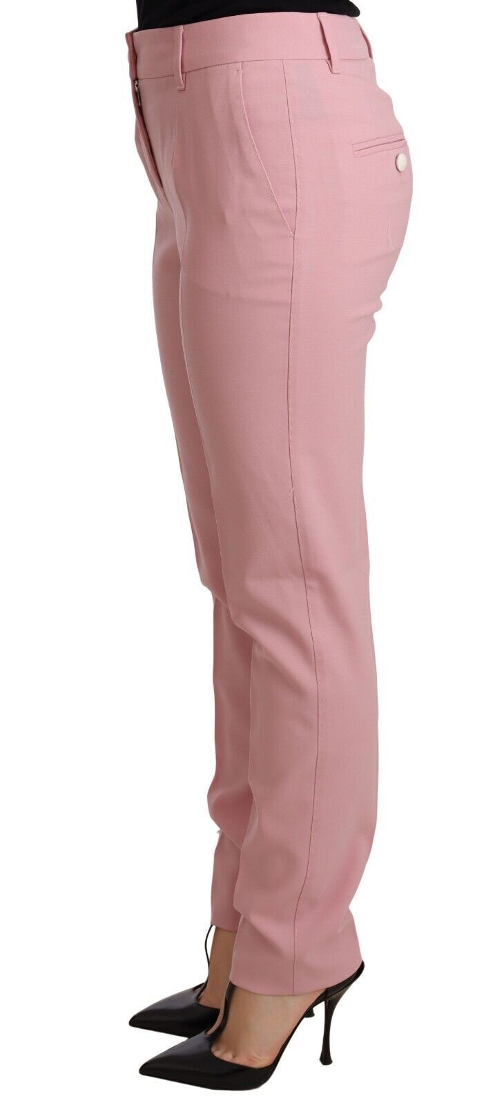 Crafted with 99% Virgin Wool and 1% Elastane for comfort