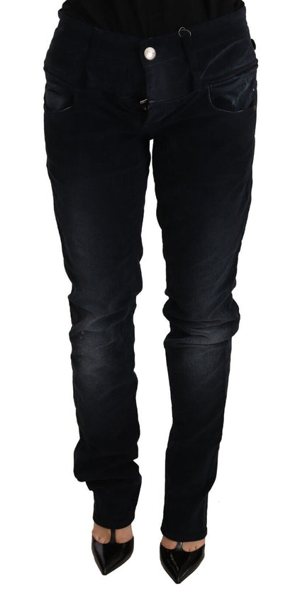 Exquisite dark blue slim-fit denim jeans with classy washed finish