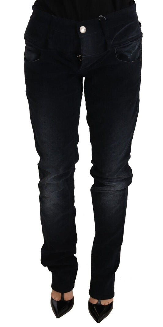 Exquisite dark blue slim-fit denim jeans with classy washed finish