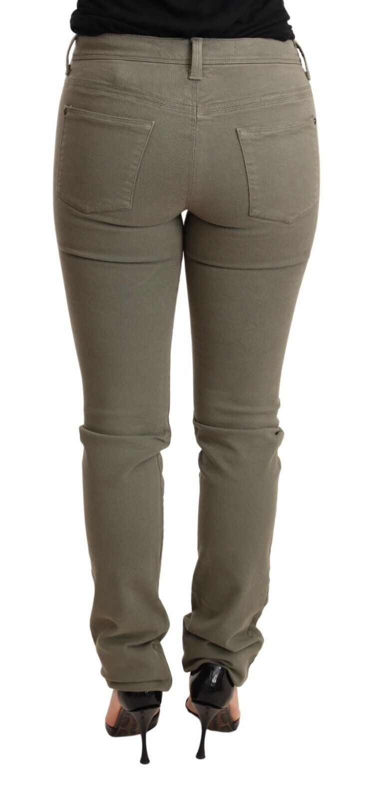 High-quality cotton skinny jeans with snug fit and subtle logo accents