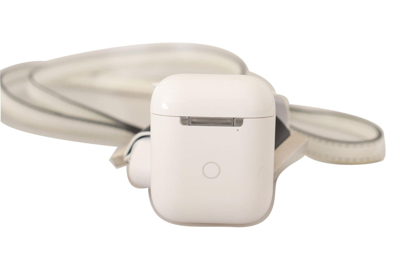  Exquisite Dolce & Gabbana leather Airpods case in black and white 