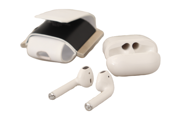  Stylish and practical Airpods case with Italian flair