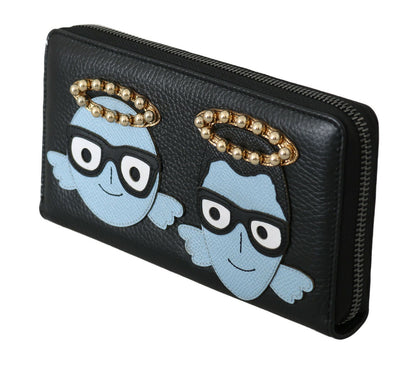 Sleek and sophisticated men's wallet made of 100% authentic leather