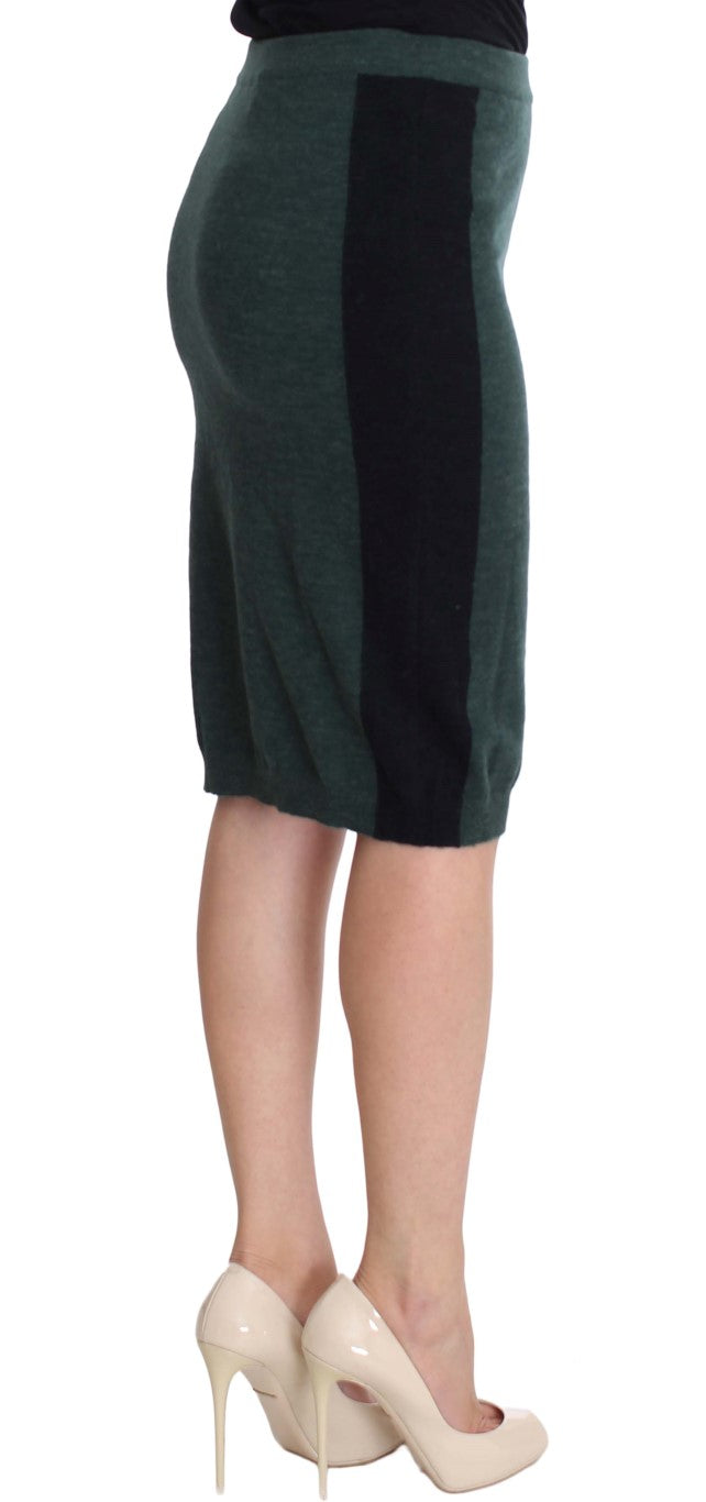 Exudes elegance and luxury with a blend of nylon, wool, and baby alpaca