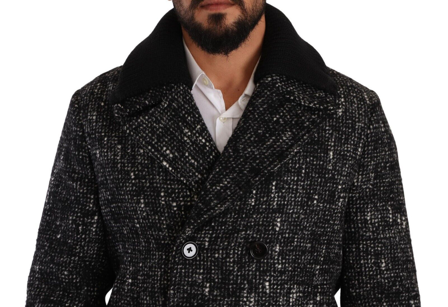 52% Wool, 36% Alpaca, 12% Nylon material for ultimate luxury