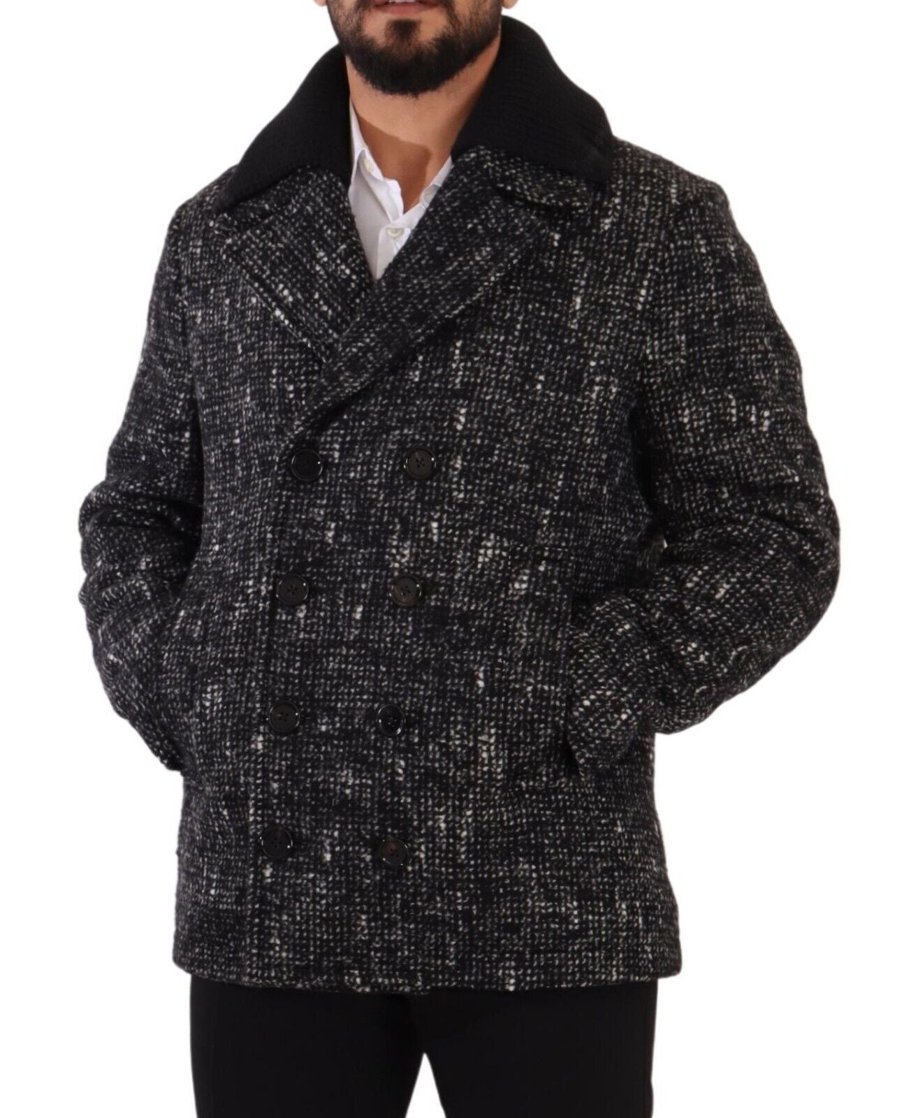 Versatile addition to your wardrobe for any occasion