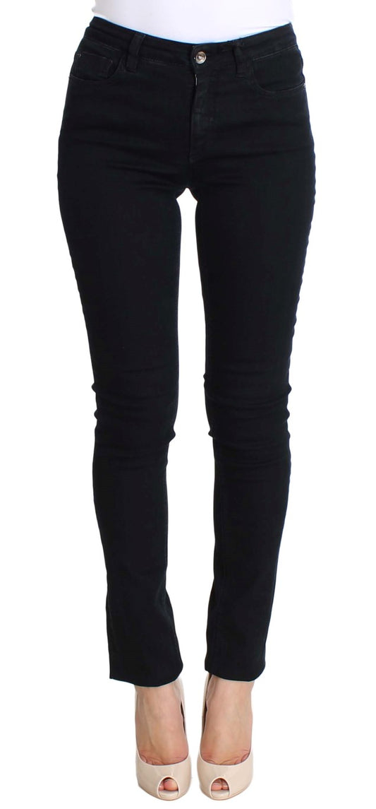 Experience style and comfort with our Costume National Chic Slim Fit Skinny Designer Jeans, crafted with high-quality materials and attention to detail 