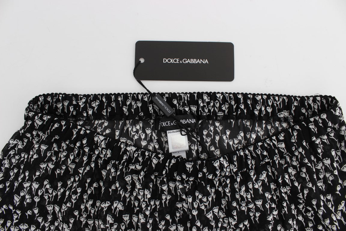 Perfect blend of comfort and style in these black and white lace shorts