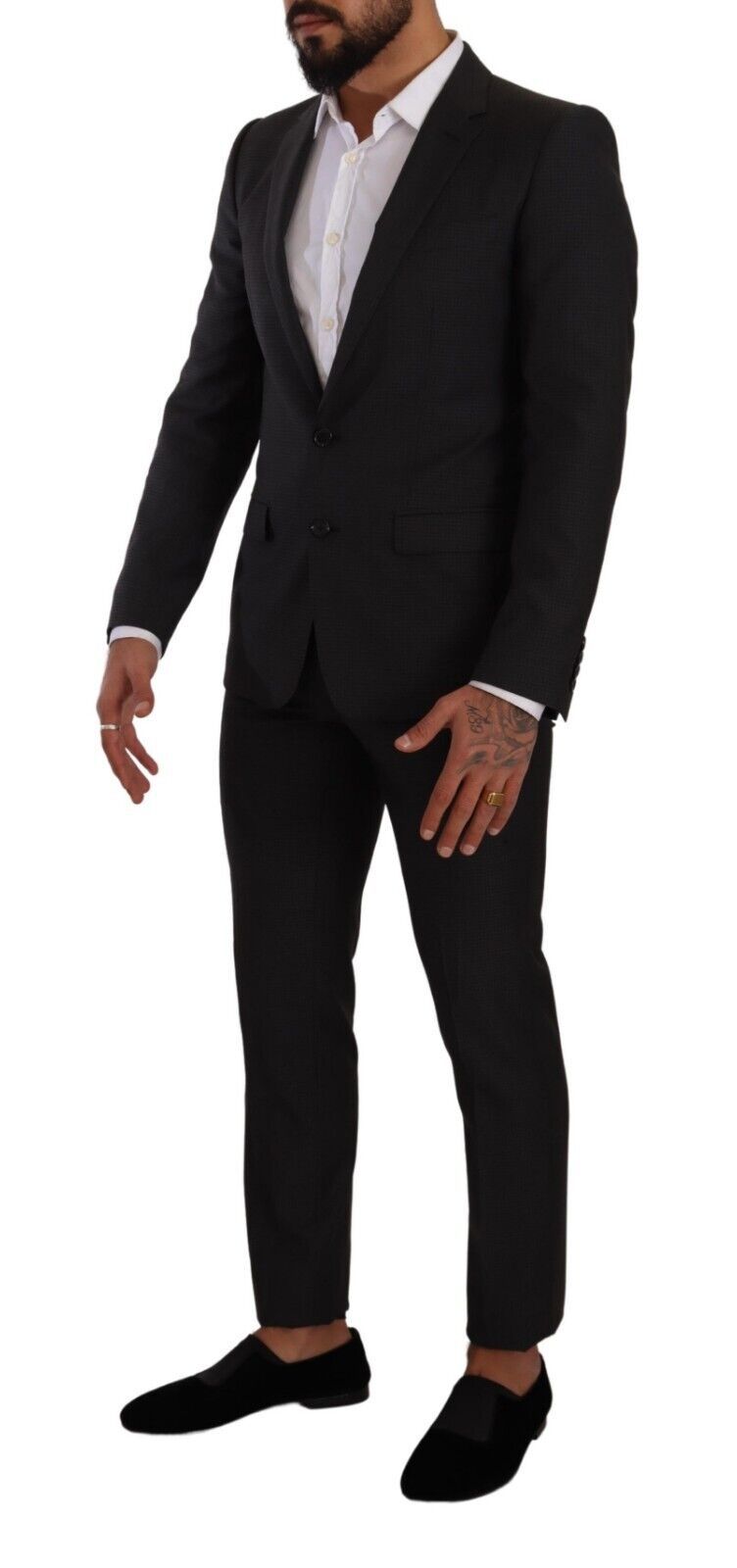 Italian-crafted Martini black two-piece suit with slim-fit silhouette