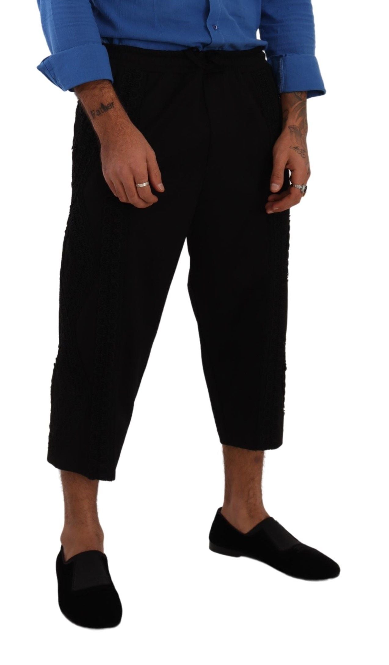 Versatile and durable black cropped pants from Dolce & Gabbana