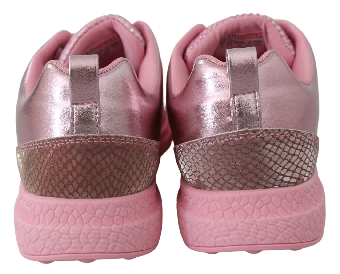  High craftsmanship and exclusivity in every pair 