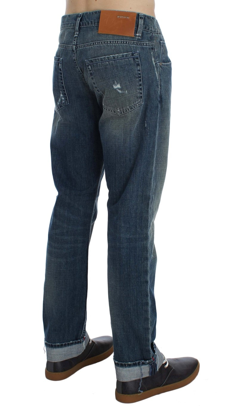 Elegant Regular Fit Blue Wash Denim jeans with button fly closure