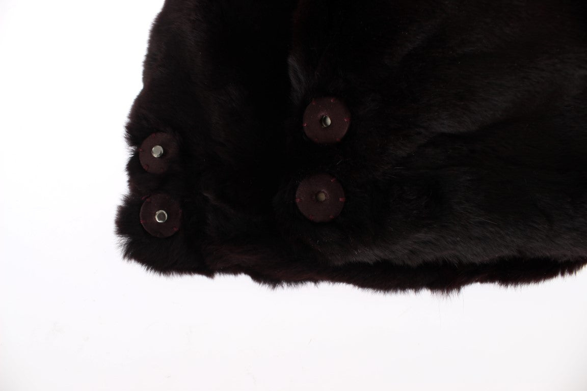  Envelop yourself in luxury with this stunning hooded scarf